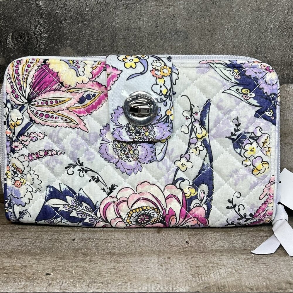 VERA BRADLEY TURNLOCK ZIP AROUND WALLET,HUMMINGBIRD PARK Brand New with Tags - Picture 2 of 13